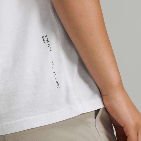 Lululemon All Yours Classic Tee Motif White/Black Size 8 - Picture 7 of 7